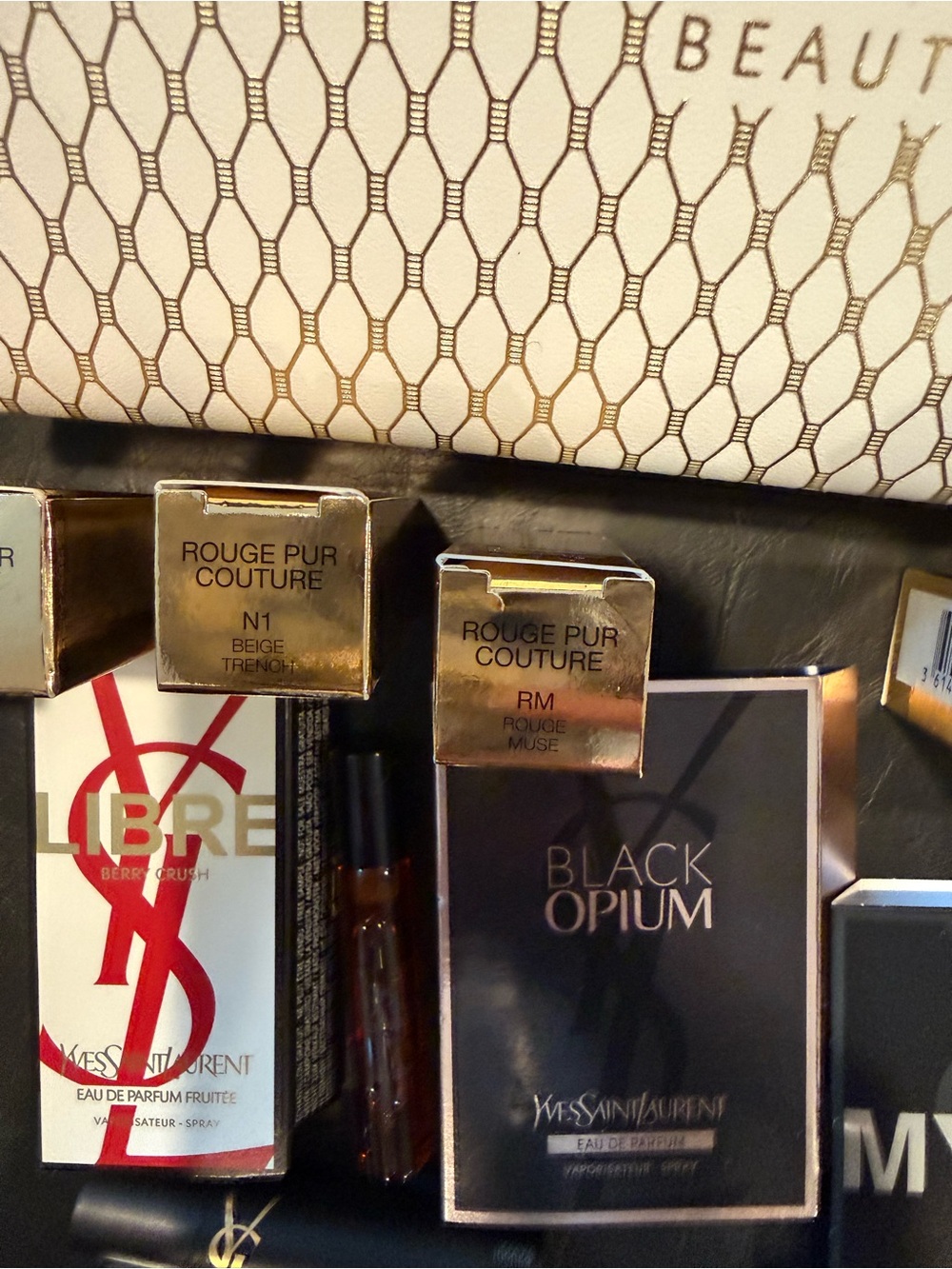 YSL Beauty Makeup Bag with Samples - Picture 6 of 9
